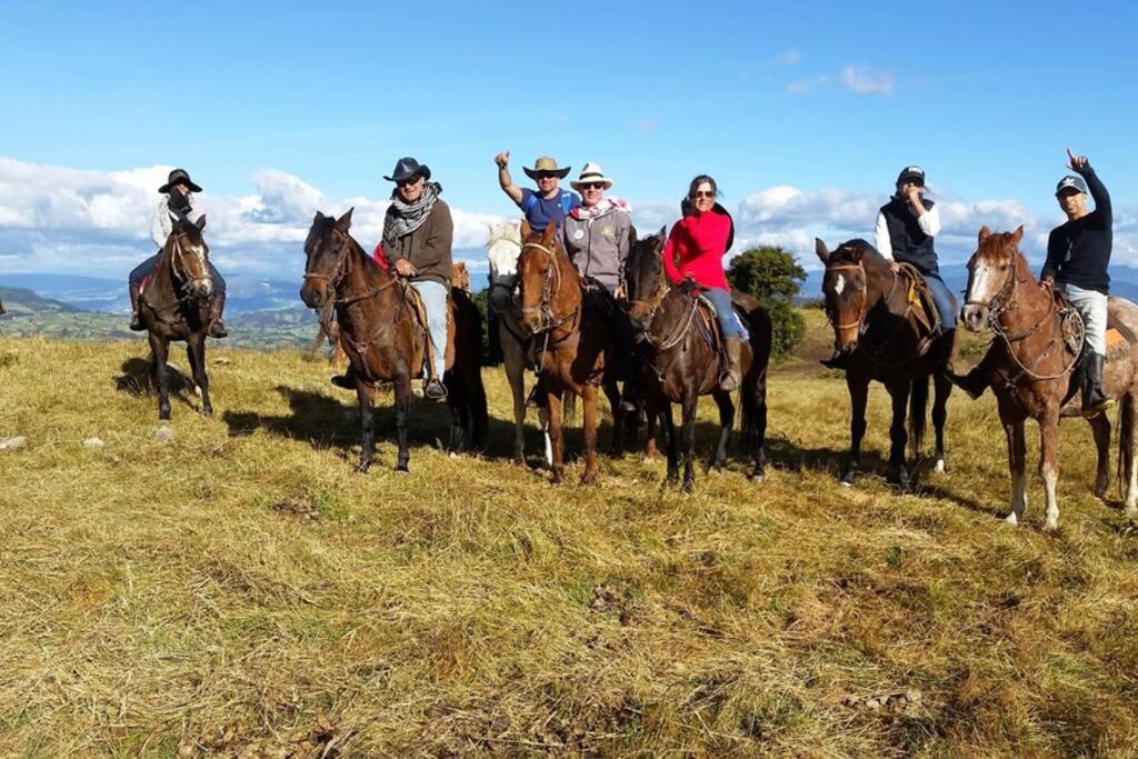 Un Refugio En Las Montanas De Tabio Villa Exterior foto